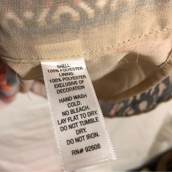 JW Style Top - Picture 2 of 13